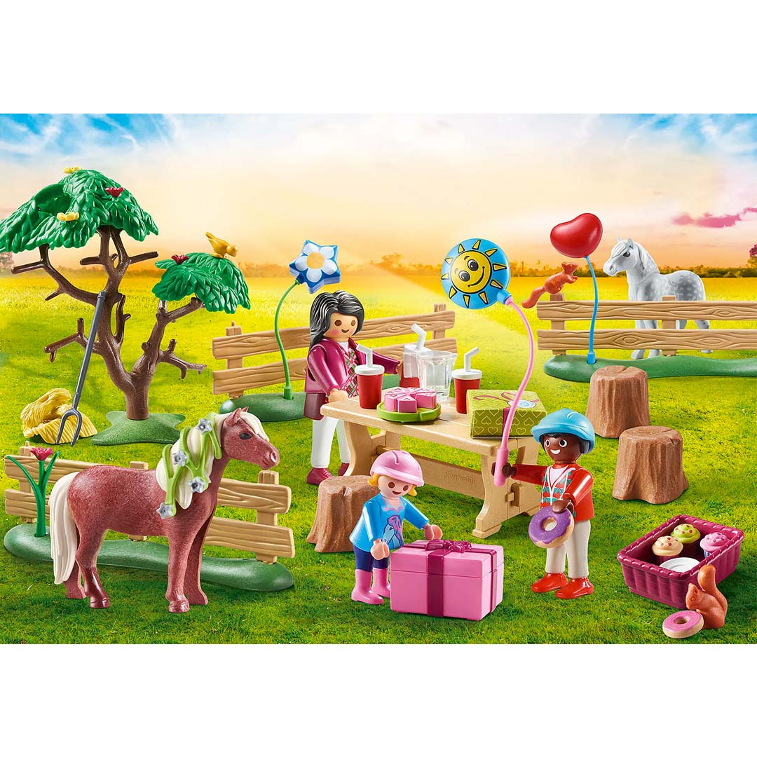 Fiesta de Cumpleaños en la Granja de Ponis Playmobil