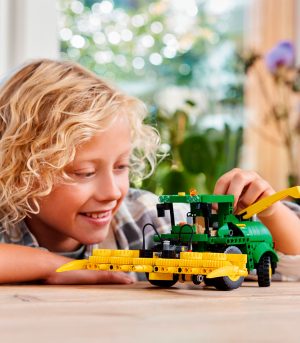Cosechadora John Deere 9700 Forage Harvester | Lego Technic - 1