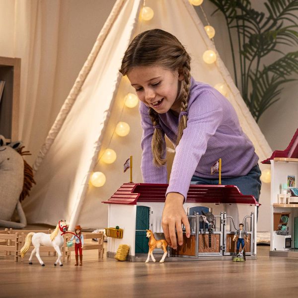 Casa de Campo Lakeside y Establo Schleich 42706