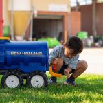 Tractor de Pedales New Holland T8 con Remolque, Pala y Remolque Cisterna | Falk 3090M PLUS